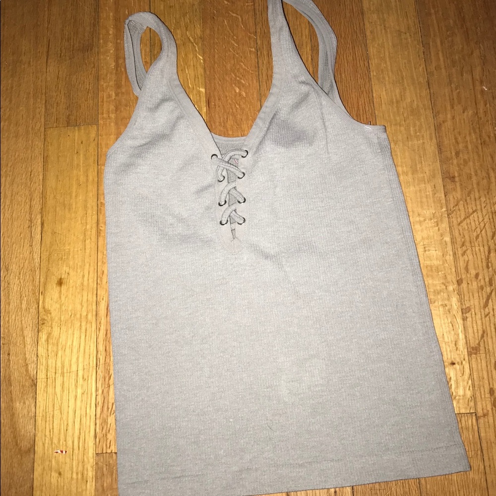 Gray tank top